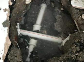 连江阳台漏水维修公司为您分享楼上楼下漏水怎么处理